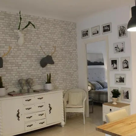 Lola'S Apartment Ronda Exterior photo
